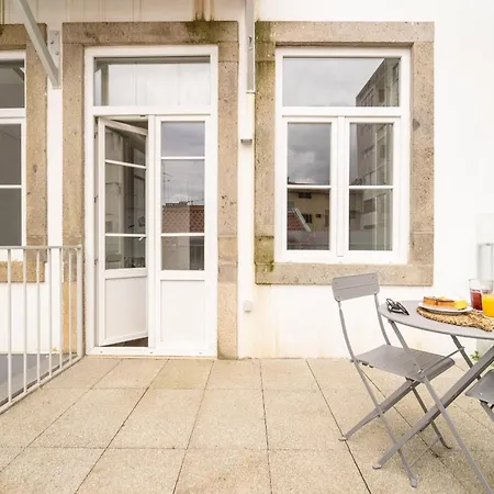 Escadaria 21 By House And People * Braga